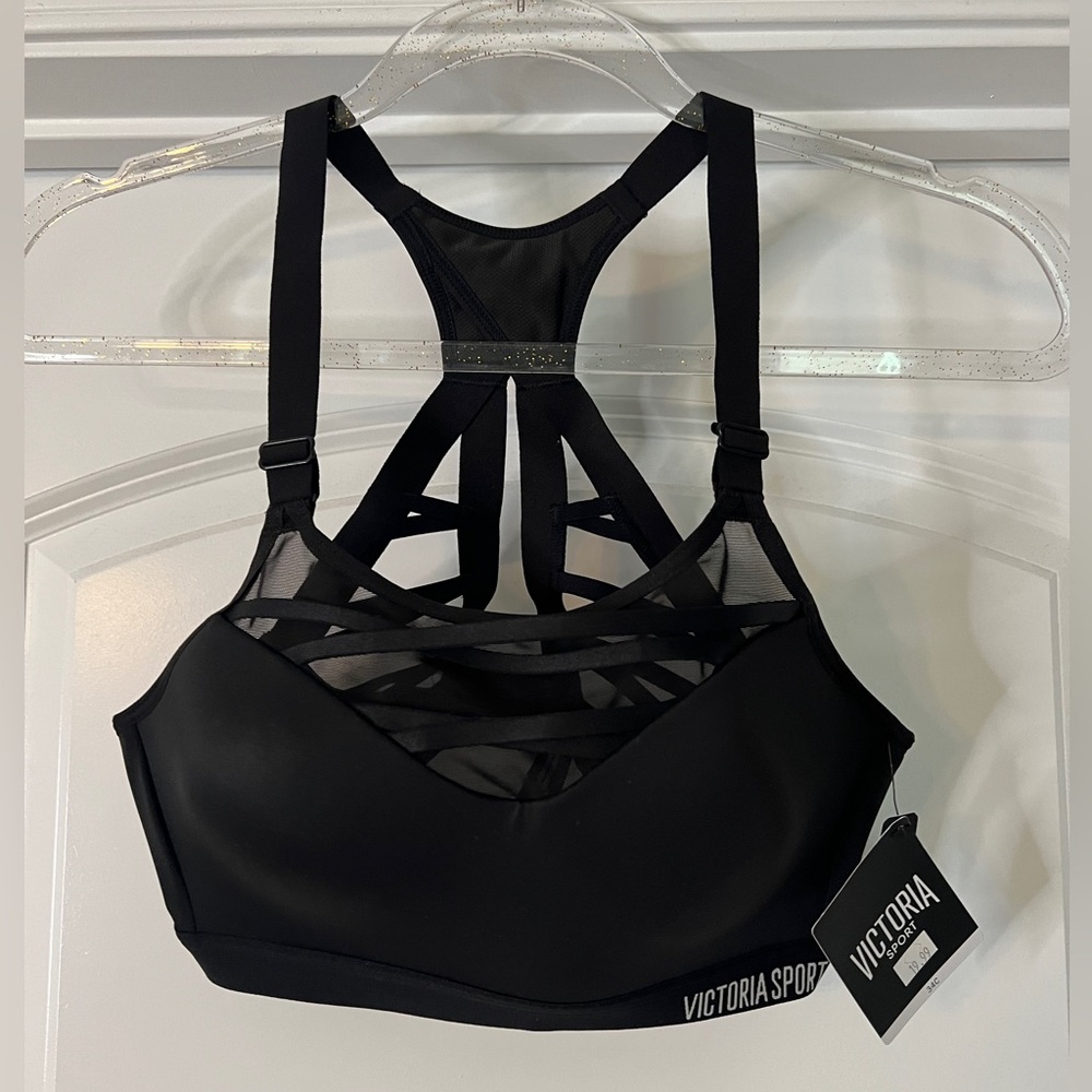 NWT - Victoria’s Secret Sexy Black sports bra